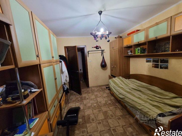 4-комн квартира ул Университетская Набережная, 36,  д. 36