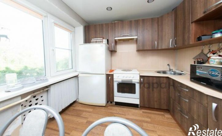2-комн квартира улица Пети Калмыкова, 21,  д. 21