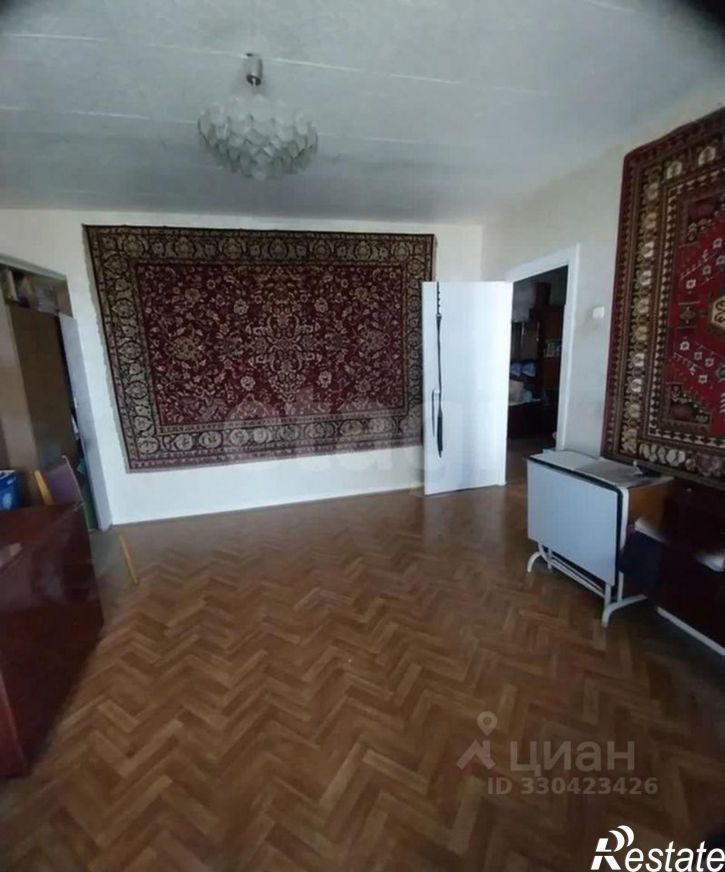 3-комн квартира ул Машиностроителей, 10,  д. 10