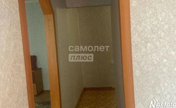 2-комн квартира поселок Аэропорт, 8,  д. 8
