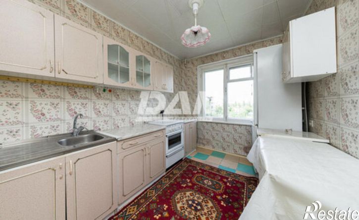 3-комн квартира улица Университетская Набережная, 30,  д. 30