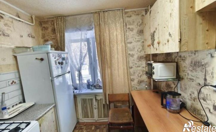 2-комн квартира улица Комаровского, 5,  д. 5