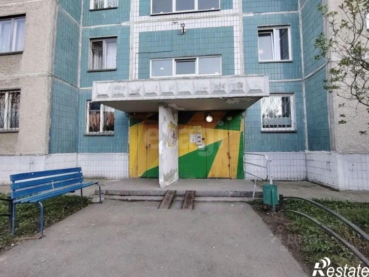 3-комн квартира ул Братьев Кашириных, 102,  д. 102