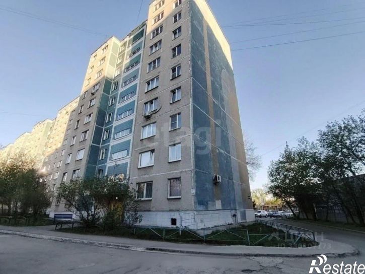 3-комн квартира ул Братьев Кашириных, 102,  д. 102