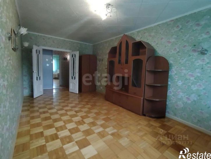 3-комн квартира ул Братьев Кашириных, 102,  д. 102