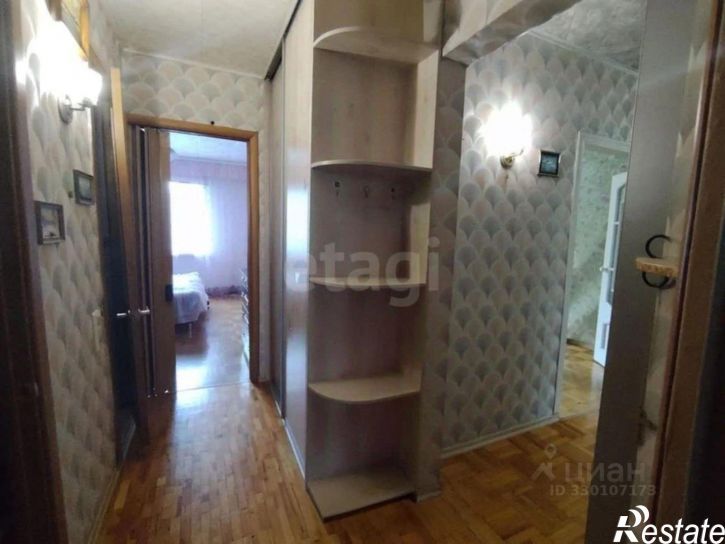 3-комн квартира ул Братьев Кашириных, 102,  д. 102
