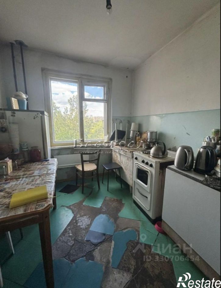 Комната ул Дзержинского, 17,  д. 17