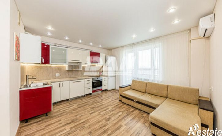 3-комн квартира улица Братьев Кашириных, 131,  д. 131