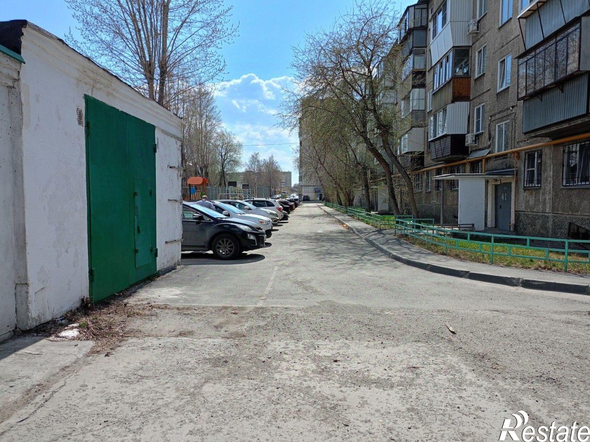Купить гараж, место в паркинге за 1 250 020 рублей на ул Гагарина, 45