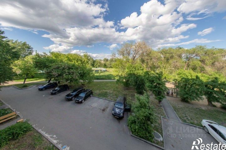 2-комн квартира ул Калмыкова, 21,  д. 21