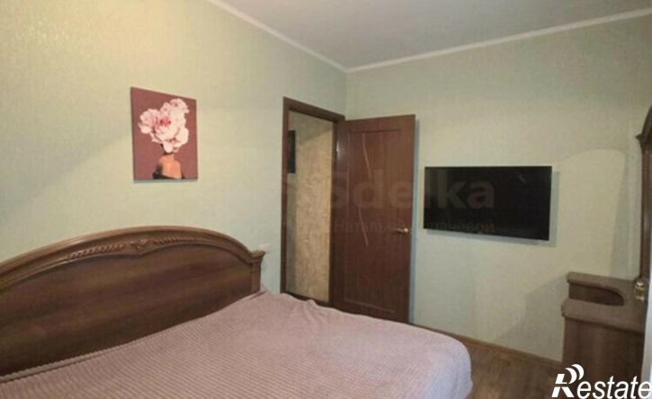 2-комн квартира Свердловский пр-кт, 33А,  д. 33А