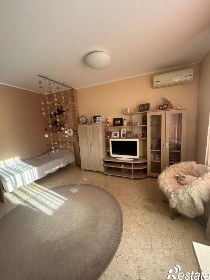 4-комн квартира ул Энгельса, 77А,  д. 77А