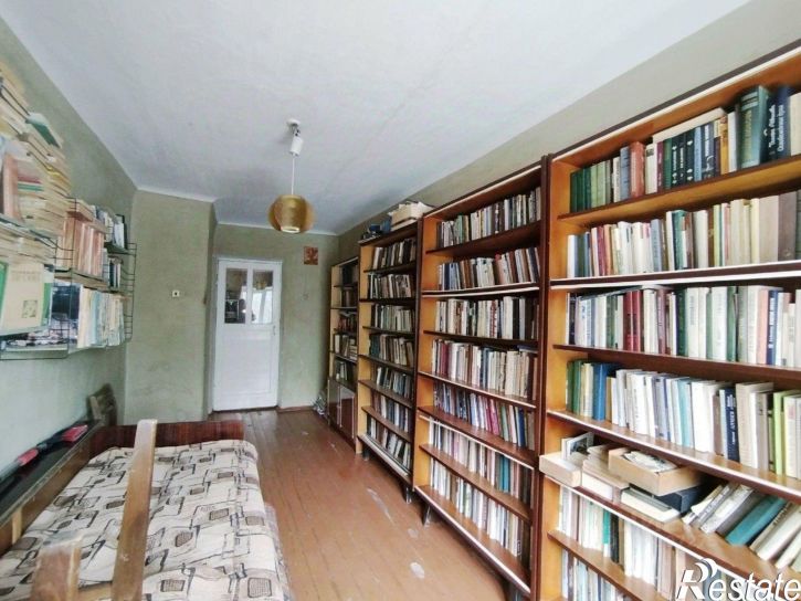 3-комн квартира улица Постышева, 6,  д. 6