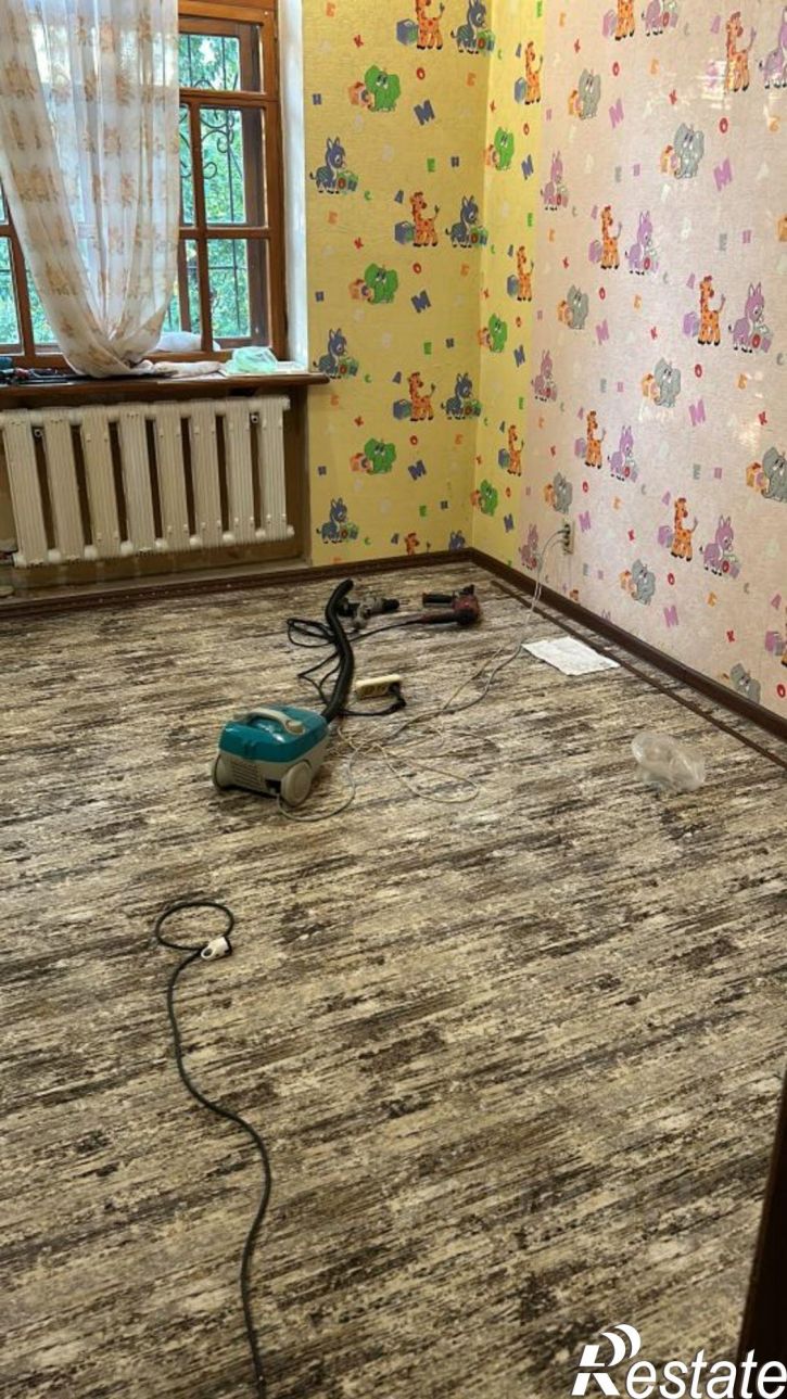 4-комн квартира ул Карпенко, 17,  д. 17