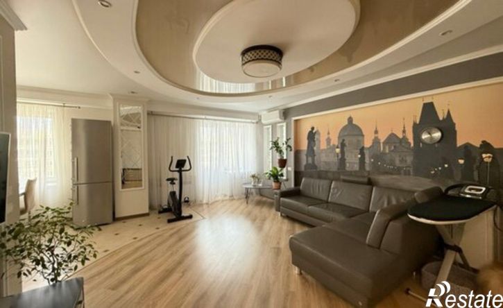 3-комн квартира ул Академика Королева, 4,  д. 4