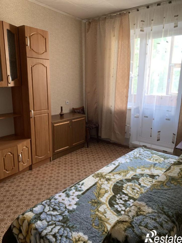 1-комн квартира пр-кт Победы, 326,  д. 326