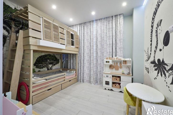 3-комн квартира проспект Родионова, 4,  д. 4