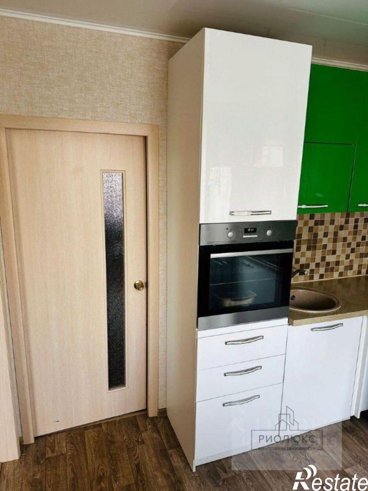 3-комн квартира ул Александра Шмакова, 31,  д. 31