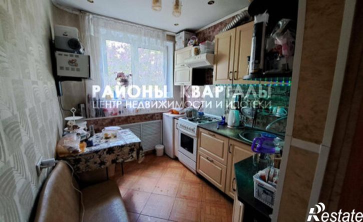 4-комн квартира ул Суркова, 16,  д. 16