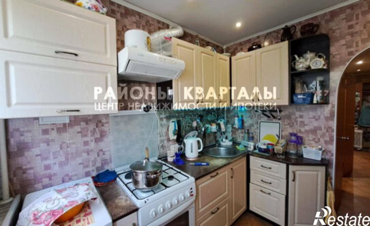 4-комн квартира ул Суркова, 16,  д. 16
