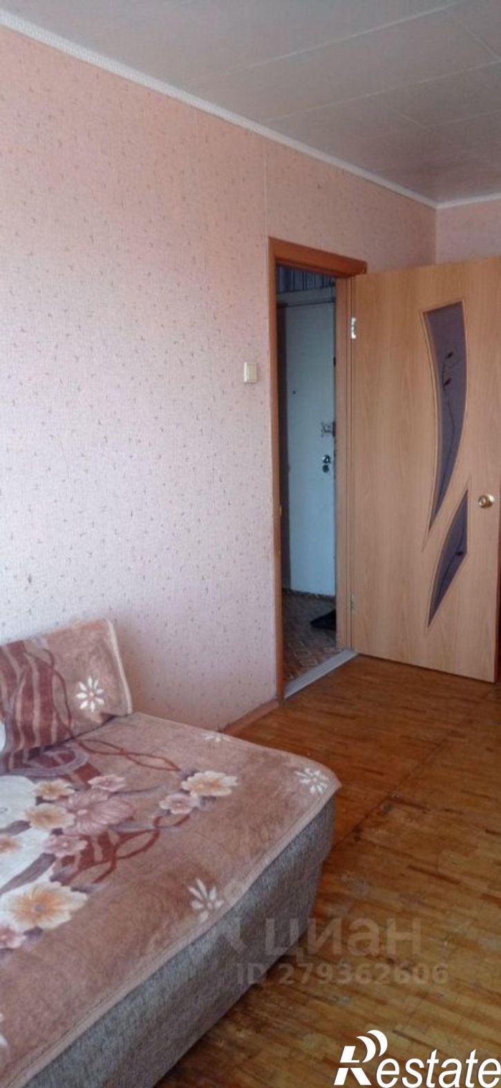 1-комн квартира улица Комарова, 133,  д. 133