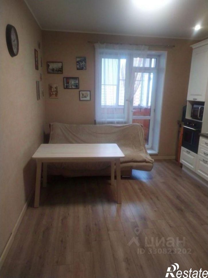 1-комн квартира улица Аношкина, 8,  д. 8