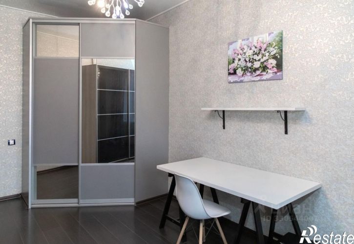 3-комн квартира площадь МОПРа, 9,  д. 9