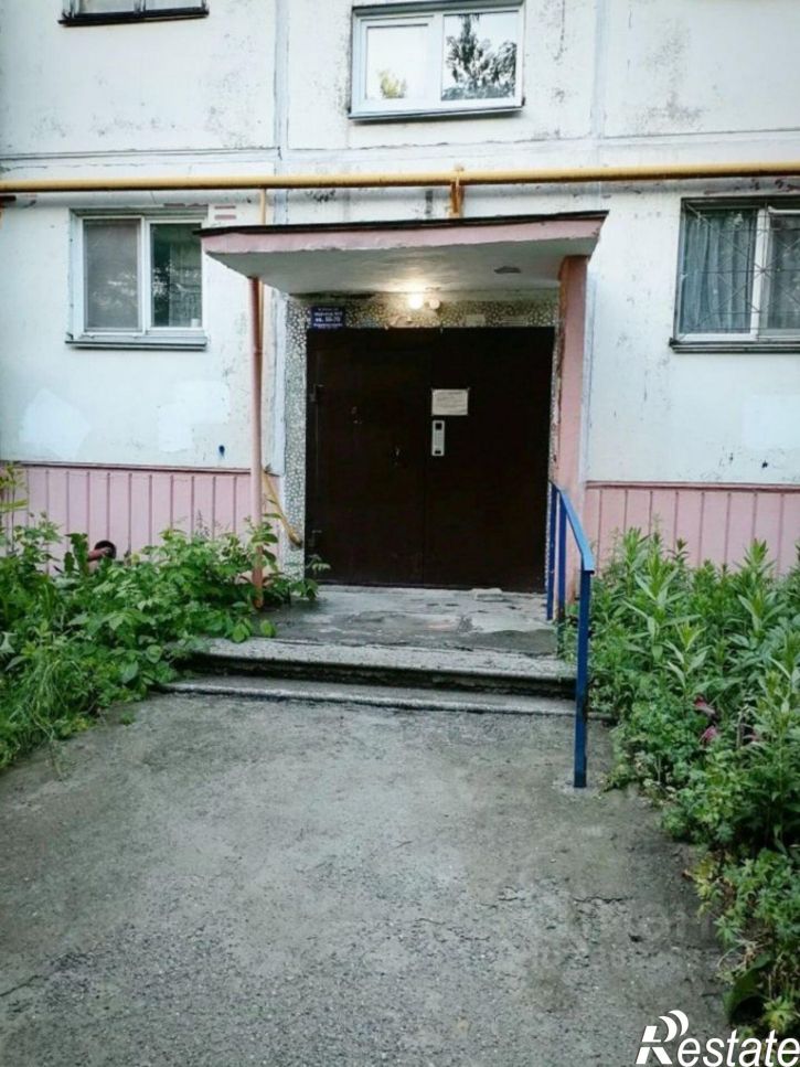 2-комн квартира проспект Победы, 340,  д. 340