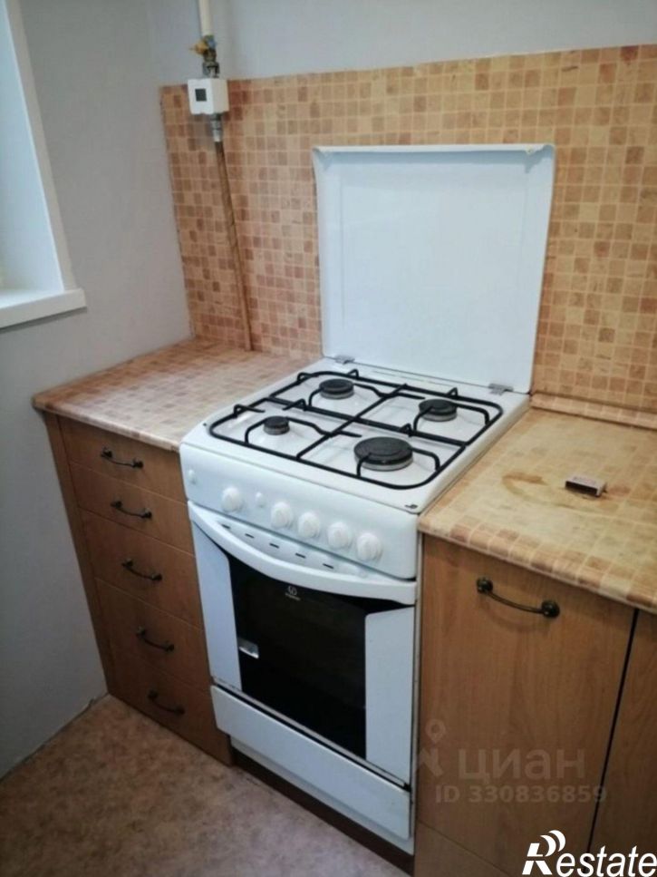 2-комн квартира проспект Победы, 340,  д. 340