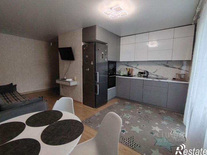 3-комн квартира Новороссийская улица, 21А,  д. 21А