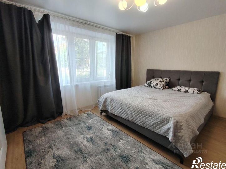3-комн квартира Новороссийская улица, 21А,  д. 21А