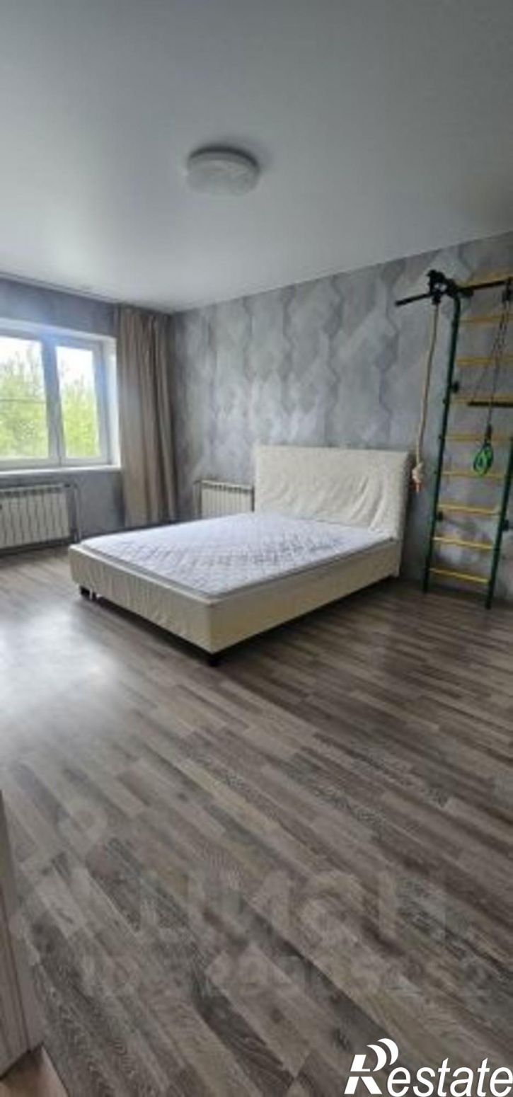 2-комн квартира улица Пономарёва, 38,  д. 38