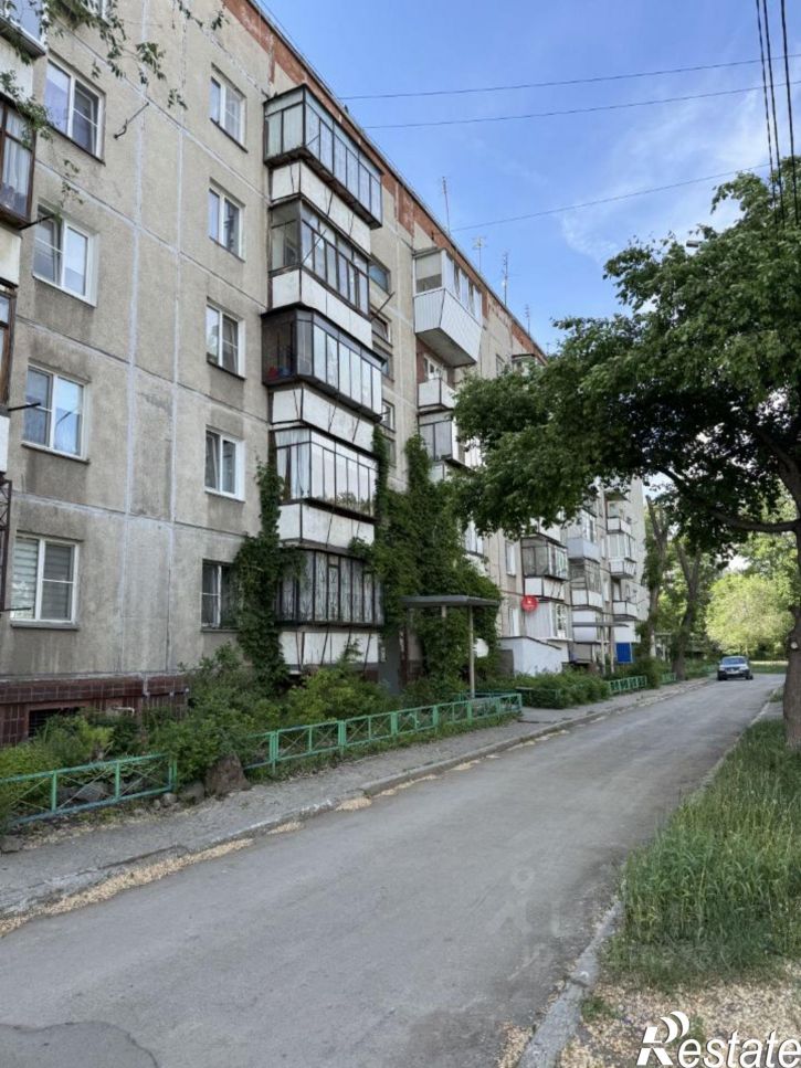 3-комн квартира посёлок Аэропорт, 19,  д. 19