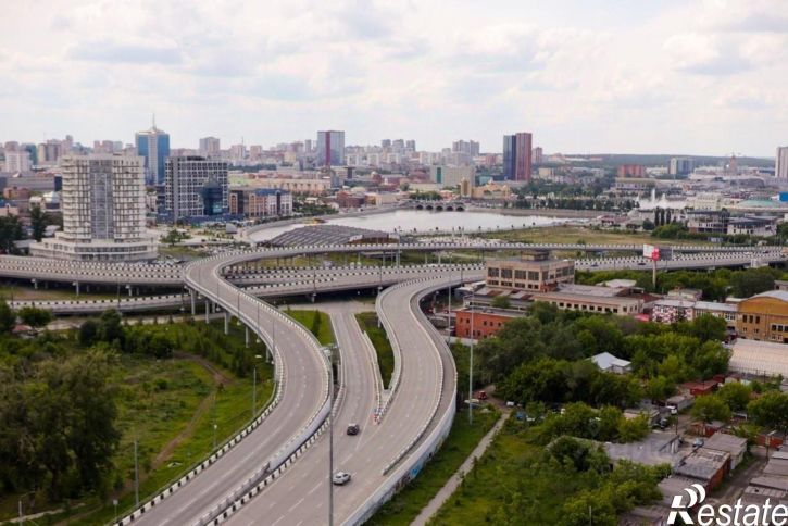 3-комн квартира в новом доме улица Лобкова, 27А,  д. 27А