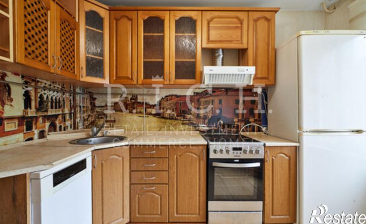 3-комн квартира ул Братьев Кашириных, 118А,  д. 118А