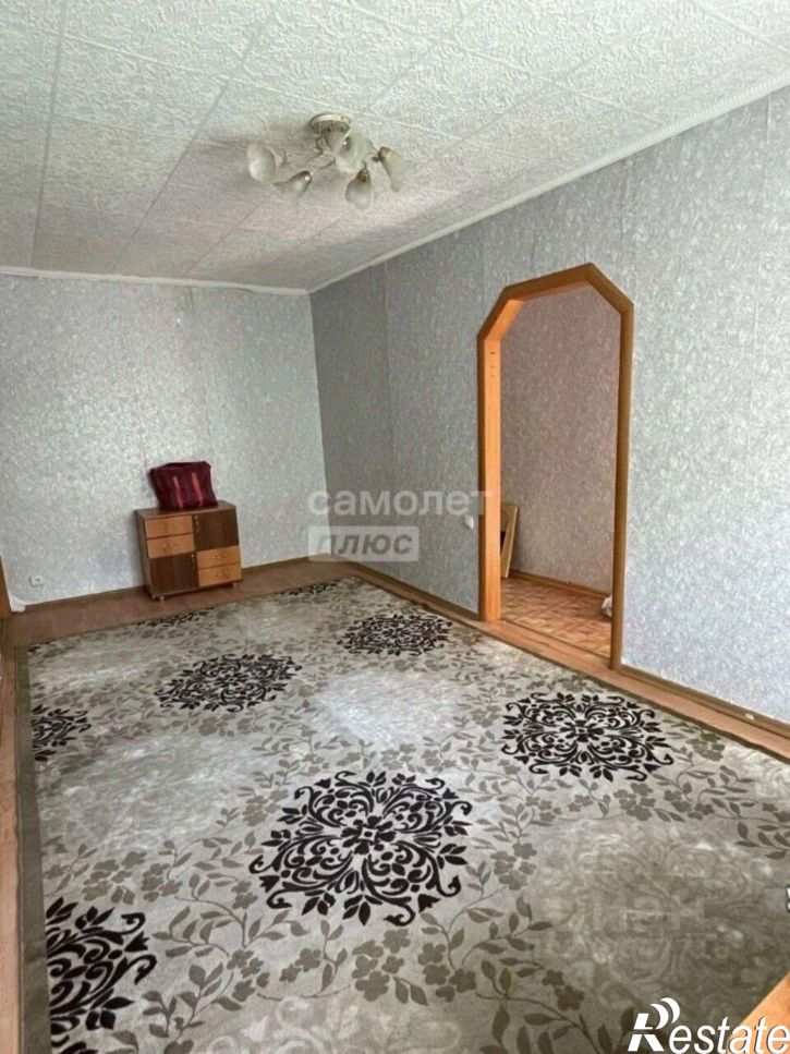 2-комн квартира поселок Аэропорт, 8,  д. 8