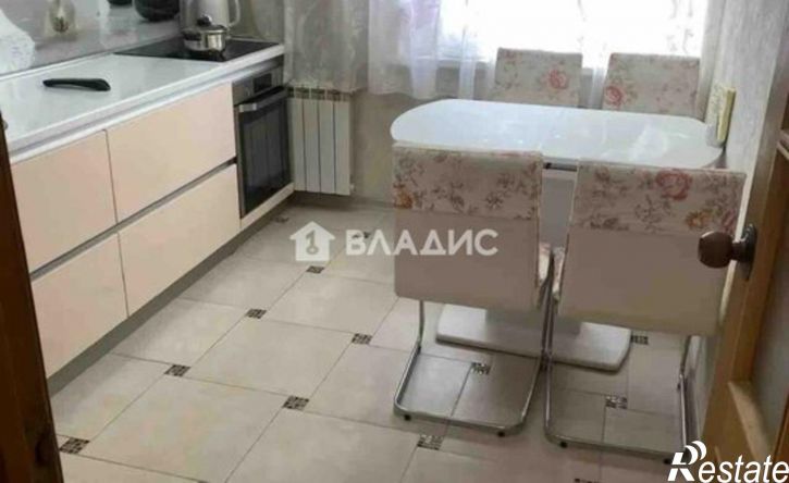 3-комн квартира ул Цвиллинга, 61А,  д. 61А
