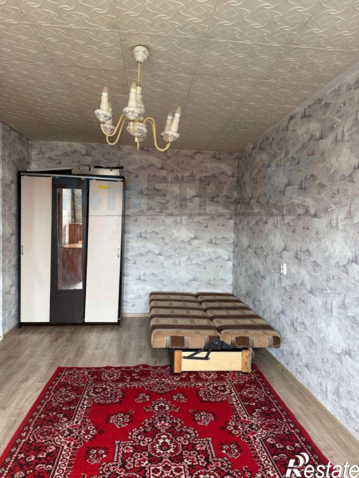 1-комн квартира Молодогвардейцев ул, 37А