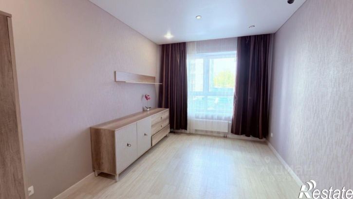 3-комн квартира Ереванская улица, 35,  д. 35