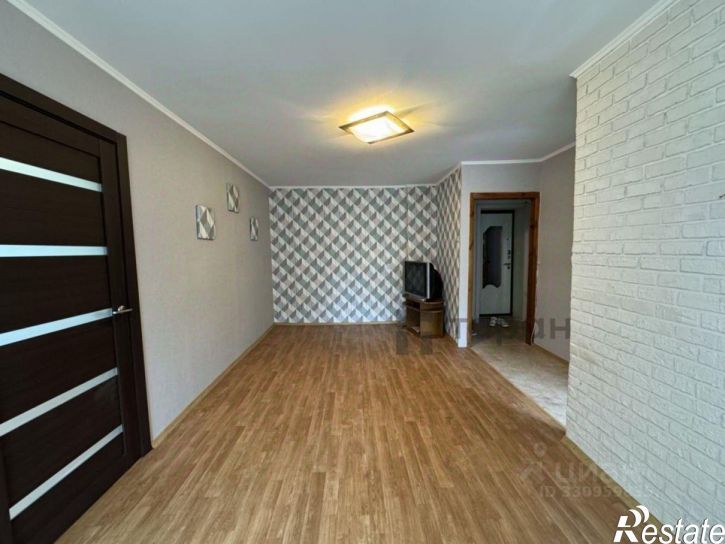2-комн квартира улица Дзержинского, 99А,  д. 99А