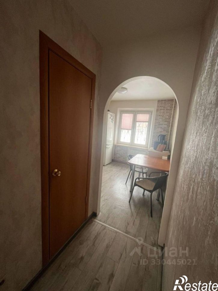 2-комн квартира улица 50-летия ВЛКСМ, 18Б,  д. 18Б
