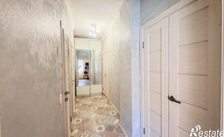 2-комн квартира Омская улица, 40,  д. 40