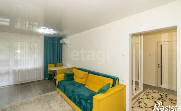 3-комн квартира улица Мусы Джалиля, 11,  д. 11