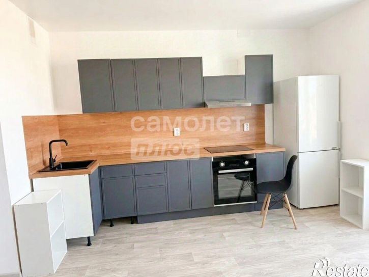 3-комн квартира ул Цинковая, 22,  д. 22