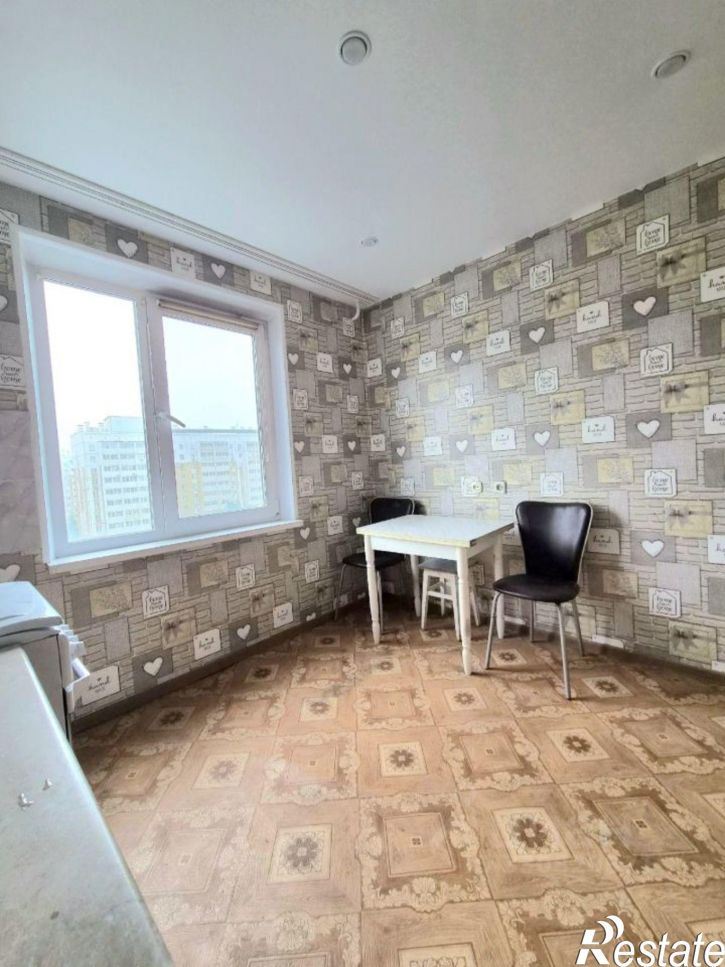2-комн квартира улица Косарева, 52,  д. 52