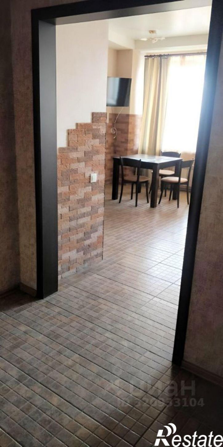 2-комн квартира пл МОПРа, 9,  д. 9