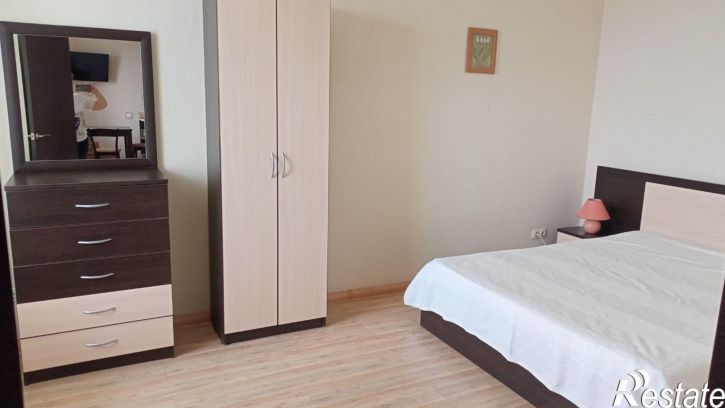 2-комн квартира пл МОПРа, 9,  д. 9