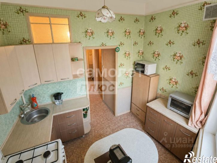 3-комн квартира ул Барбюса, 3,  д. 3