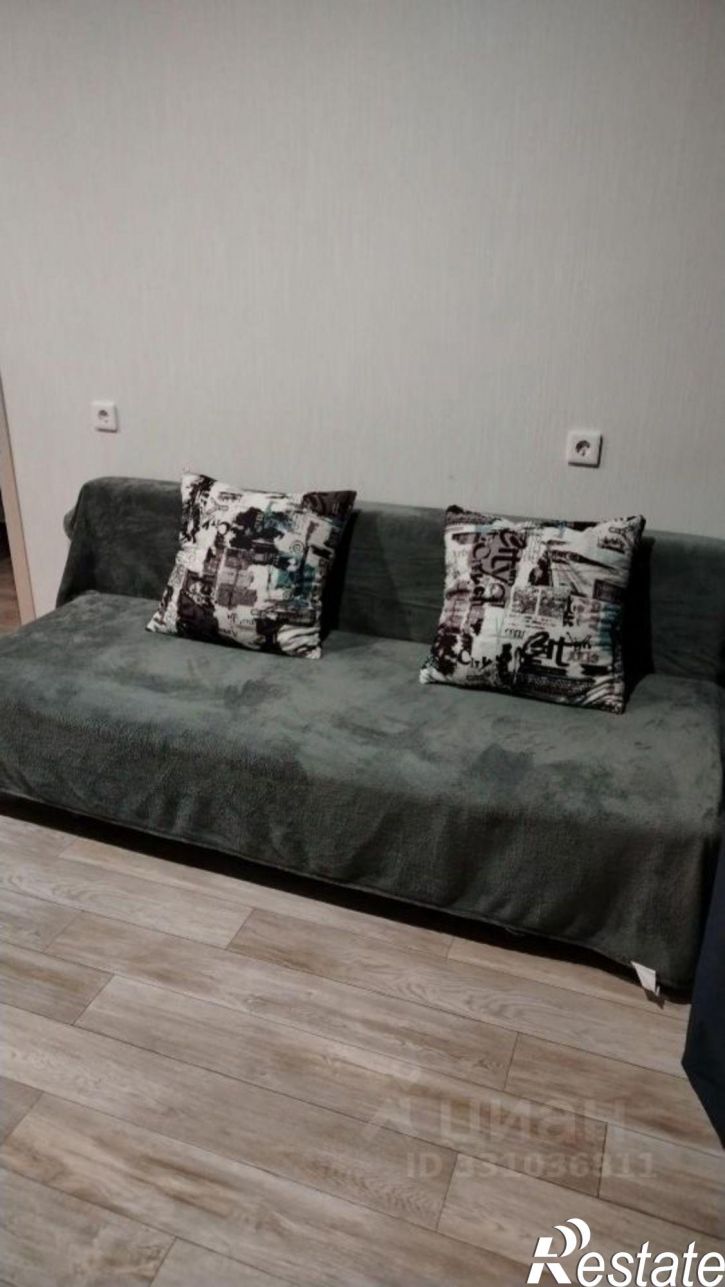 1-комн квартира улица Дмитрия Неаполитанова, 38,  д. 38