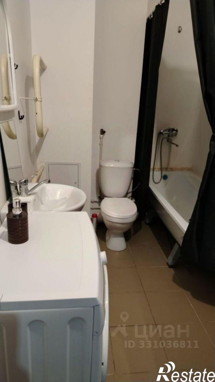 1-комн квартира улица Дмитрия Неаполитанова, 38,  д. 38